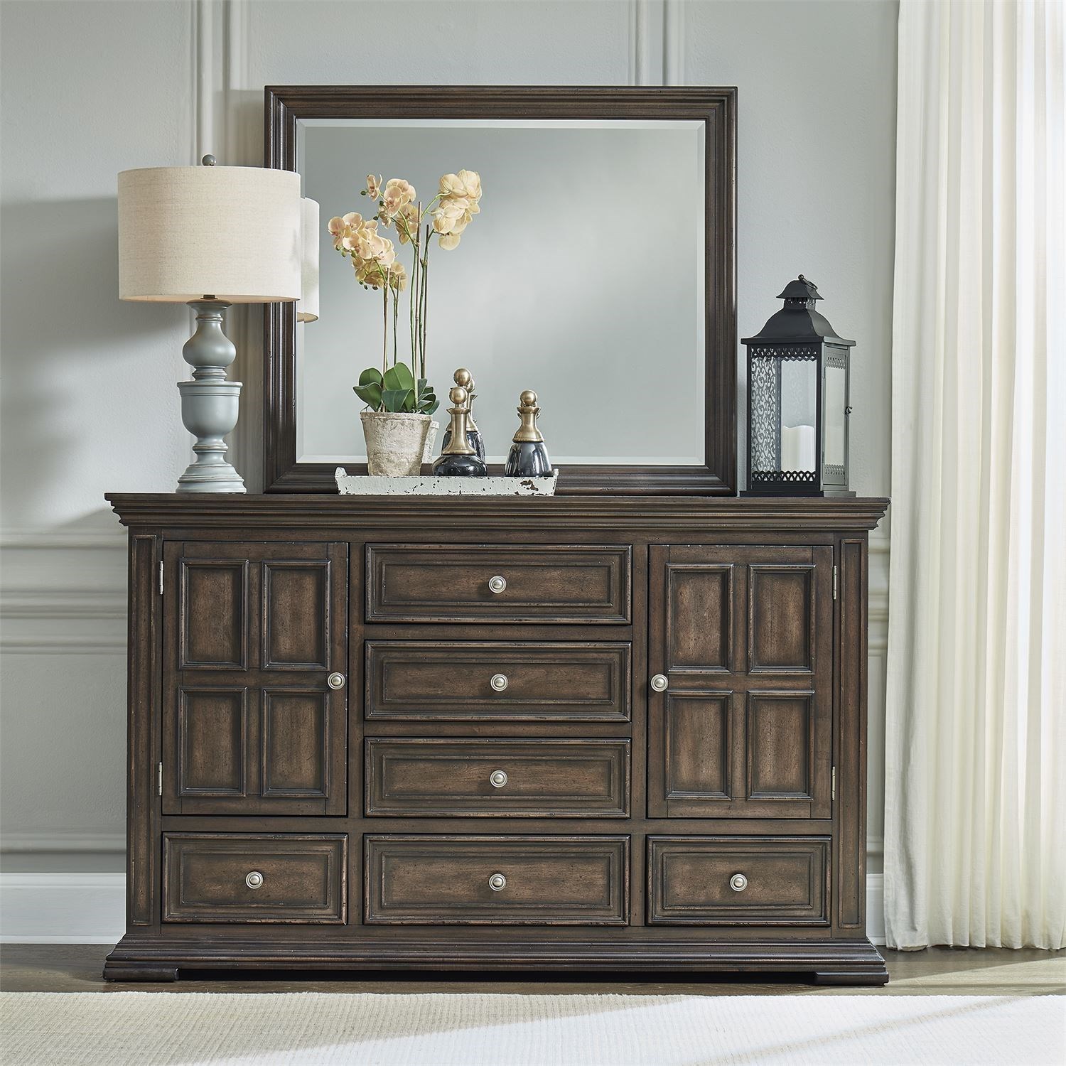 Dark brown shop dresser set